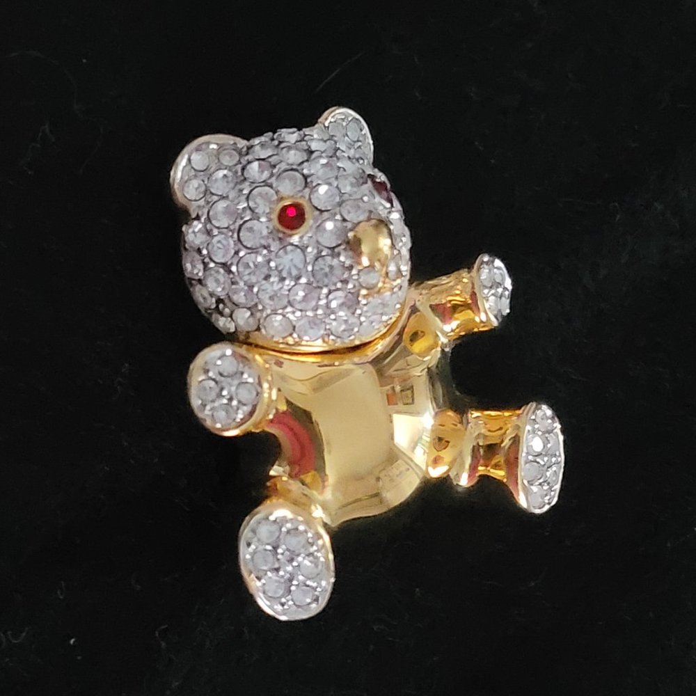 Swarovski Crystal SAVVY Teddy Bear Brooch / Pin